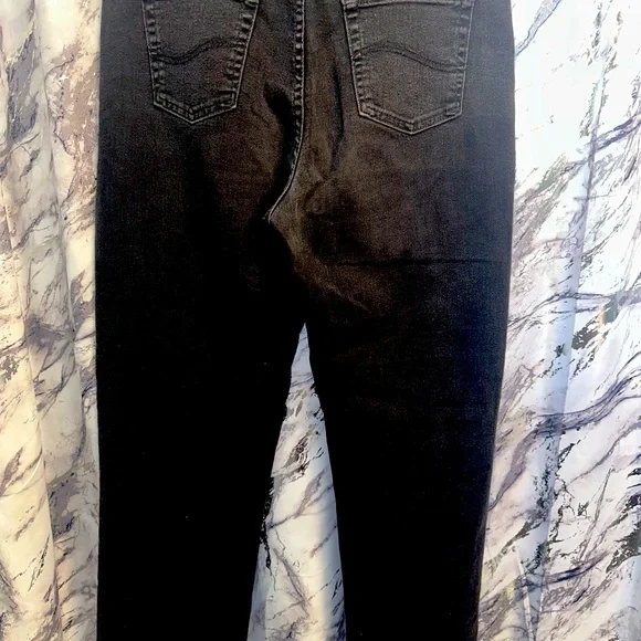 Lee Straight Leg Relaxed Waist Black denim Jeans size 12 Long 
Festival - Picture 4 of 11